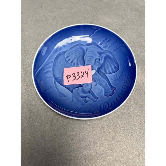 Bing & Grondahl Copenhagen Mothers Day 1986 Plate with Elephant Design 6 Inch Di - Picture 10 of 10